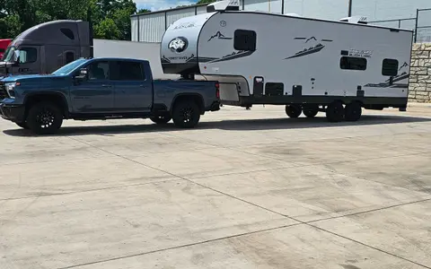 Shermans- Black Label Fifth Wheel Getaway