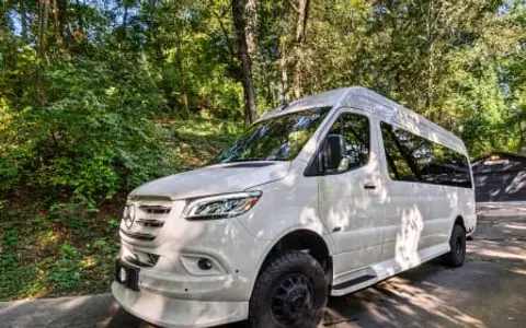 2024 Mercedes-Benz Sprinter 419 LWB High Roof