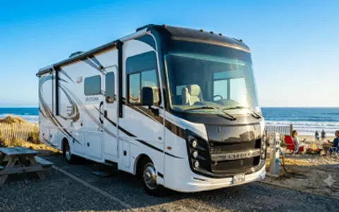 A12 - 2020 Entegra Coach Vision 31V