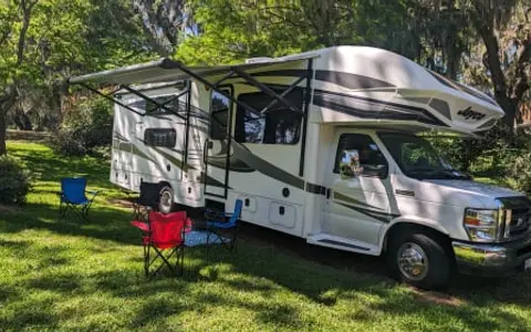 Family and Pet Friendly 2019 Jayco Greyhawk 31FS with Bunk Beds 32 Ft