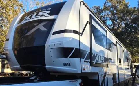 2024 XLR Nitro 39G15 0842