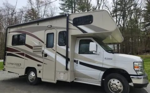 Leprechaun - CLASS C Motorhome Pick up Only | Pet Friendly