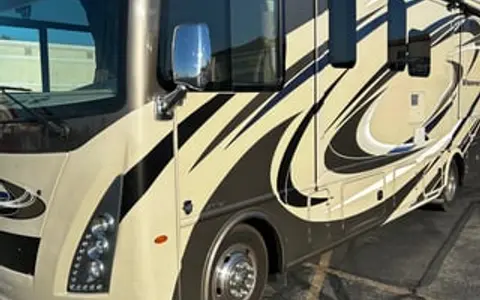 2019 Thor Windsport - Class A Comfort!