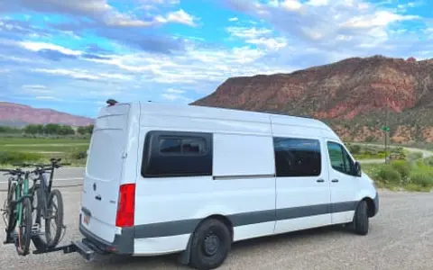 2021 Luxury Mercedes Sprinter 170 High Roof Adventuremobile