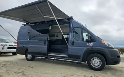 De Van XL - Most Open, Spacious Build out there! 2022 Promaster 3500