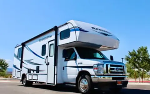 Home2Go - 2022 Forest River Sunseeker LE 2850SLE