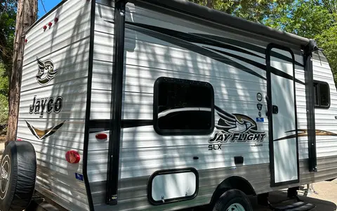 Jayco family trailer lightweight pet friendly