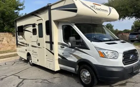 2018 Coachman Freelander Micro. Fully loaded!
