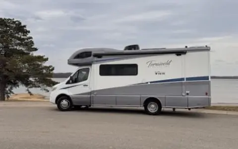 The perfect vehicle for creating your new traveling experiences!!