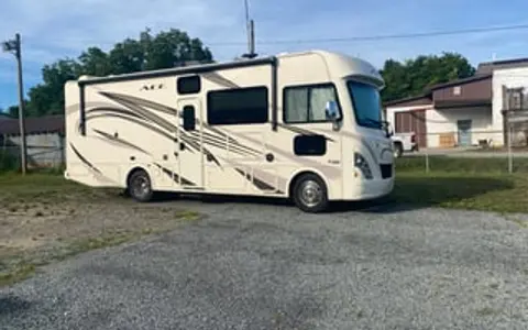 2018 Thor Motor Coach ACE 27.2