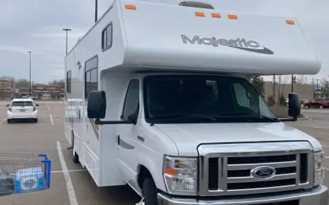 Newly Remodeled 2019 Majectic 28A Class C