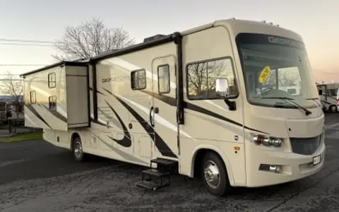 2020 Forest River Georgetown 3 Series 33b