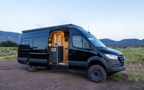 Legend 4x4 Mercedes with seats and beds for 4 people!