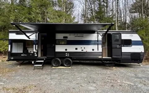 Grey Wolf Getaway