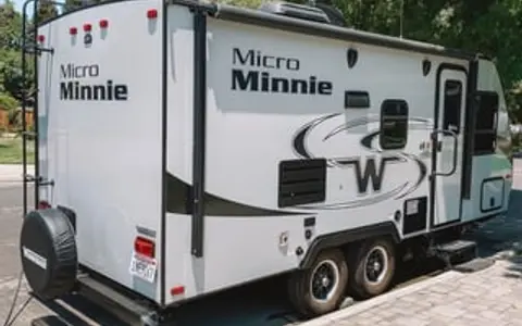 Fully Stocked-Family Ready Winnebago Camper