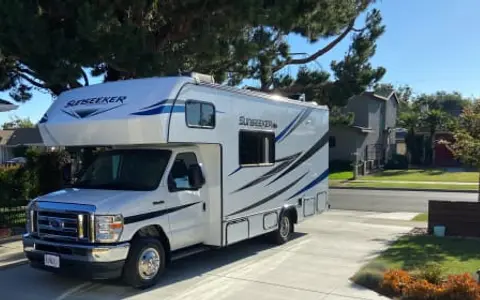 Solar-Powered, Pet Friendly, Ready-to-Go Sunshine Daydream