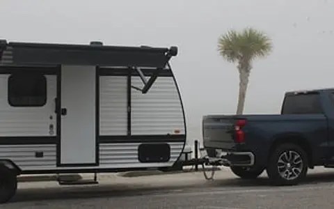 2025 Coleman 17B – Easy Tow, Fully Stocked