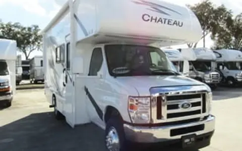 2025 Thor Chateau 22Z - Spacious Class C RV-GLG02