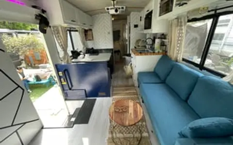 1995 Fleetwood RV Storm 28F