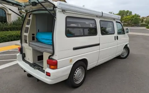 2001 Volkswagen Eurovan Winnebago