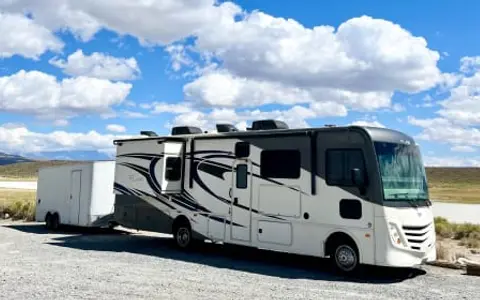 2020 Fleetwood Flair 32S