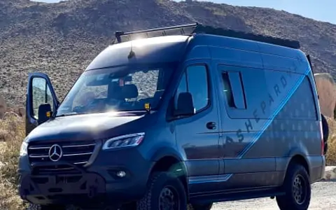 Adventure-Ready Sprinter 4x4 (Seat+Sleeps 4) for Families!