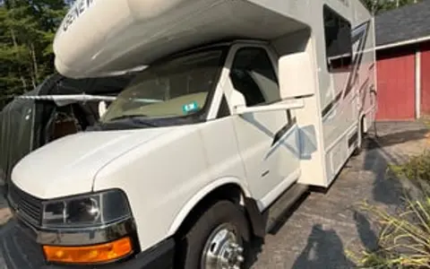 2025 Thor Motor Coach Geneva 22VT Chevy