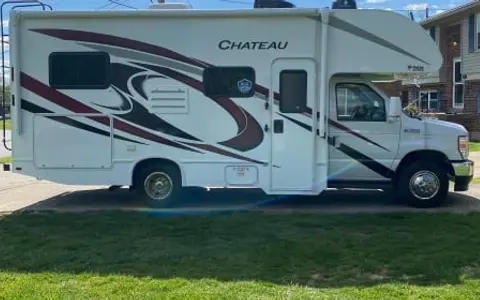 2023 Thor Chateau 22E MC Class C 100 miles included 11.3 miles to airport