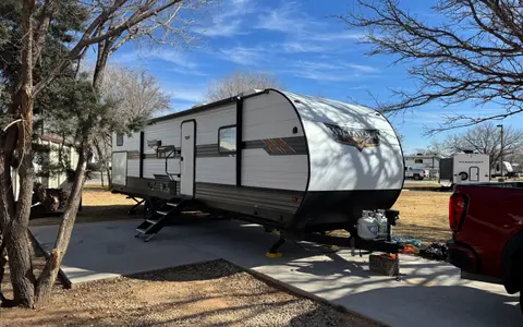 Vacation Vibes RV Cottage/ Pools + Family Fun