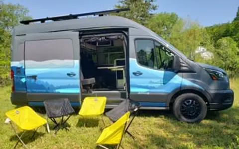 Happy Chance-2022 High Roof Transit that sleeps 6