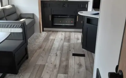 2022 keystone 303bh