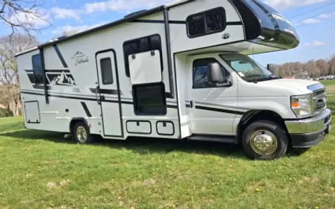 Fully Stocked!! -  Premium 2027 East to West Entrada 2800S