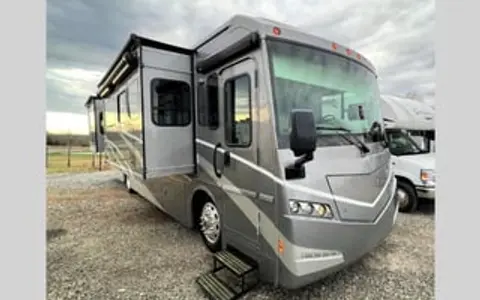 2018 Winnebago Forza 36G