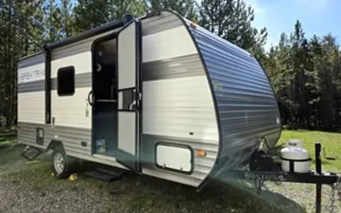 Big Sky Basecamp | Fully Stocked Adventure Rental