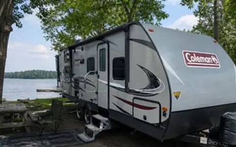 2019 Dutchmen RV Coleman Light 2405BH
