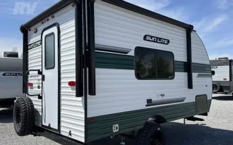 Adventure Ready 2025 16 Foot Camper