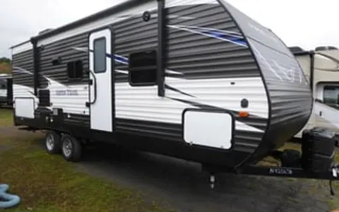Redwoods Traveler 2019 Dutchmen Bunkhouse