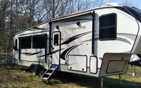 Elegance of outdoor camping - Keystone RV Cougar 30RLS
