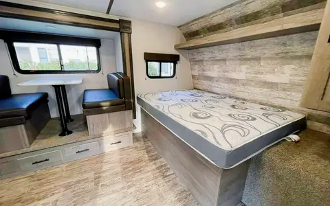 Nick's Keystone Springdale mini Travel Trailer