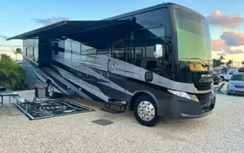 NEW 2023 Tiffin Motorhomes Open Road Allegro 36 UA