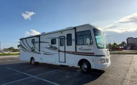2011 Coachmen Mirada