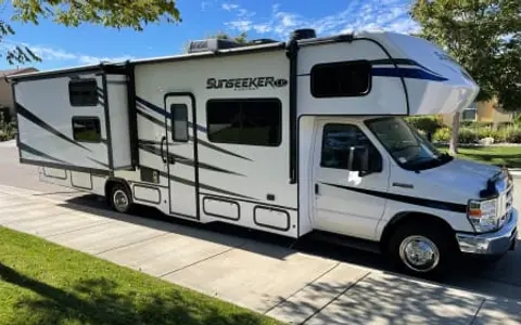 2021 Forest River Sunseeker LE