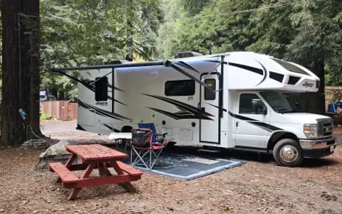 2024 Jayco Clamping Memory Maker