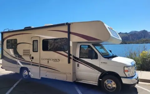2020 Coachmen Leprechaun 230CB- Lucky