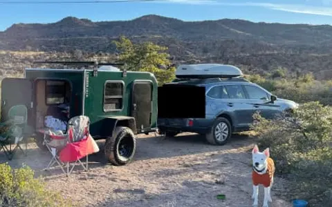 Off-Grid Adventure Trailer: Compact, Hookup-Free, Off-Road Ready