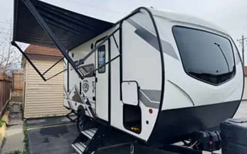2021 Dutchmen RV Coleman Rubicon 1628BH