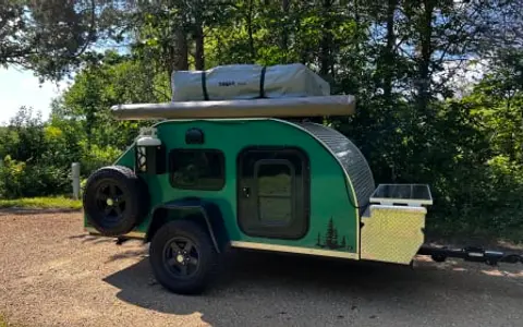 Teardrop & Thule Rooftop Tent - Sleeps up to 6! EVERYTHING INCLUDED!