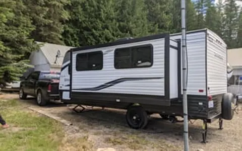 2021 Keystone travel trailer pet friendly