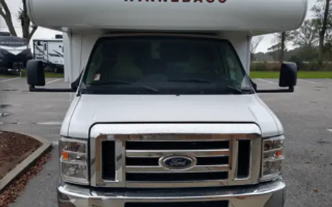2019 Winnebago Minnie Winnie 22R