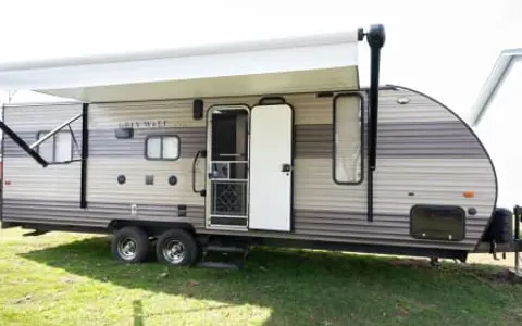 Toy Box Grey Wolf Toy Hauler